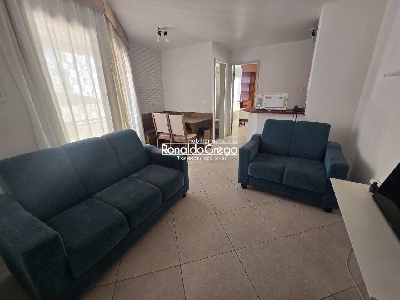 Flat com 1 quarto, Moema Pássaros, vaga e serviços