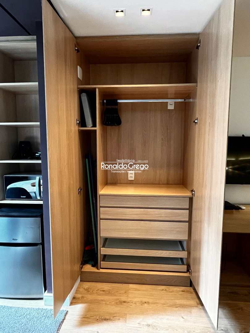 Apartamento à venda com 1 quarto, 28m² - Foto 8