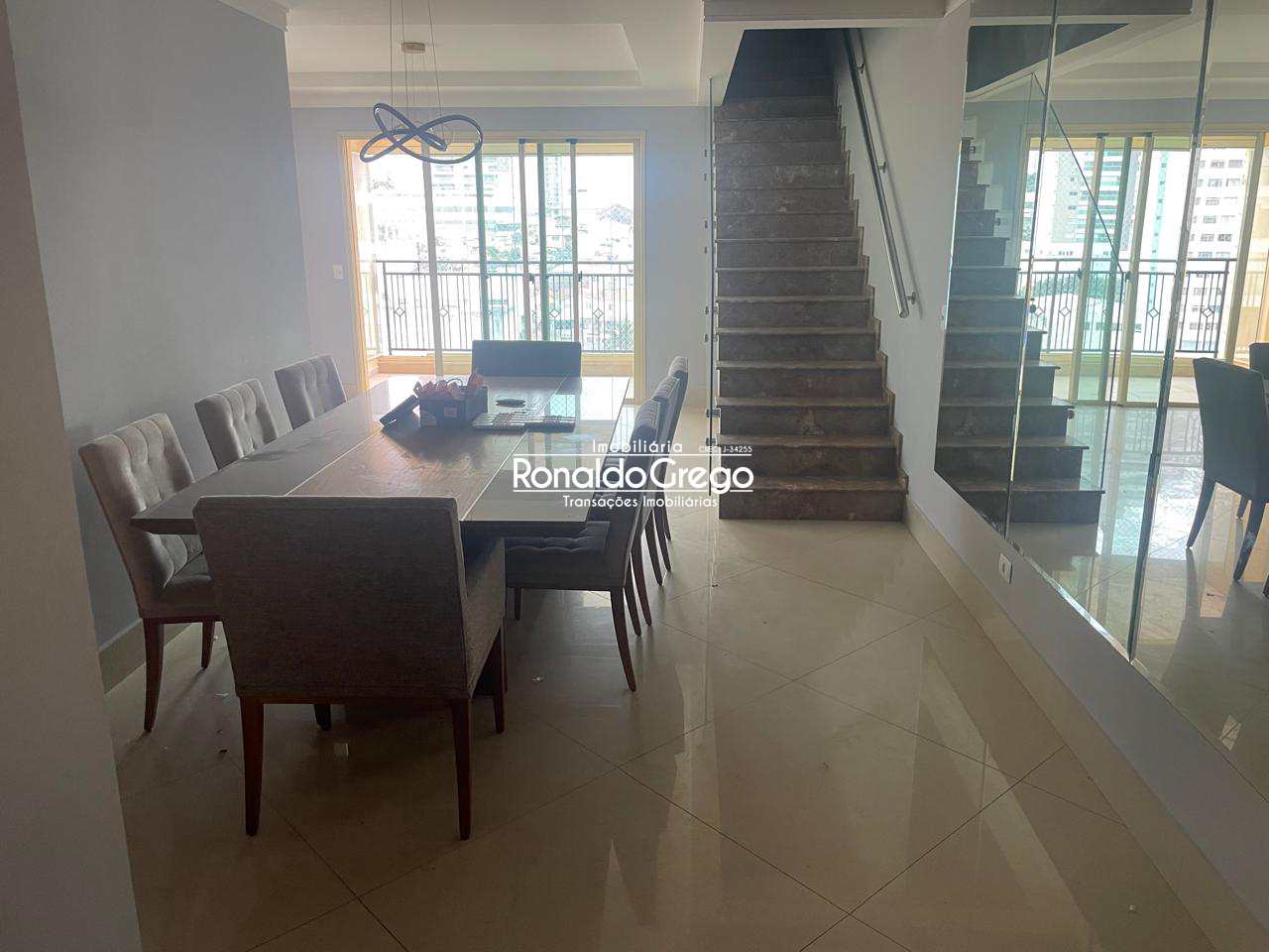 Cobertura à venda e aluguel com 4 quartos, 294m² - Foto 1