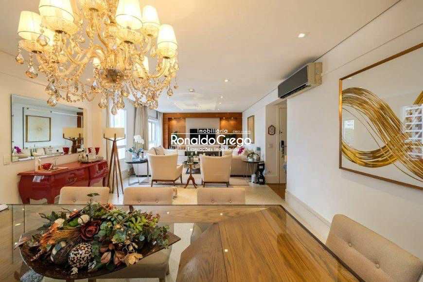 Apartamento à venda com 3 quartos, 210m² - Foto 2
