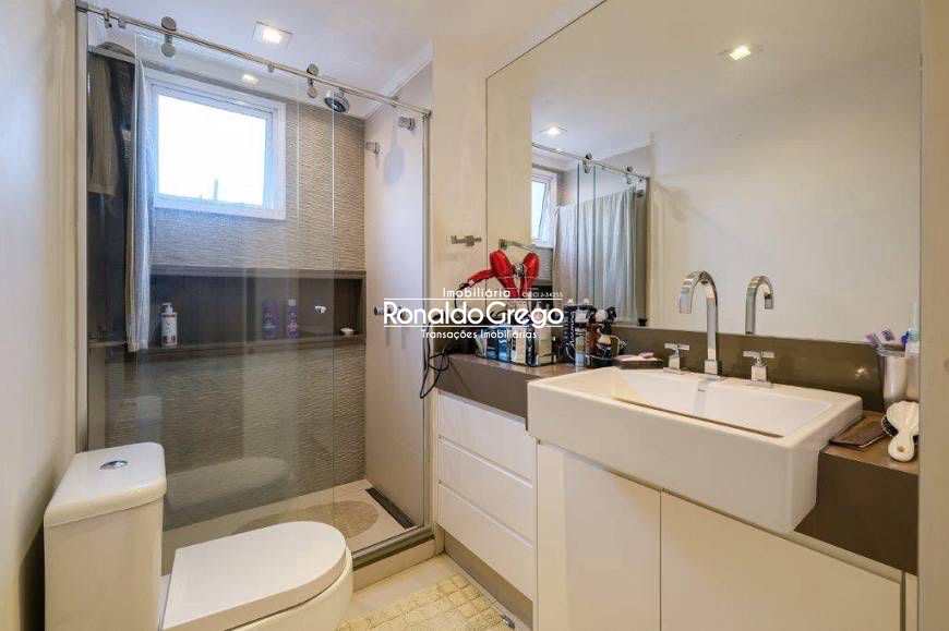 Apartamento à venda com 3 quartos, 210m² - Foto 14