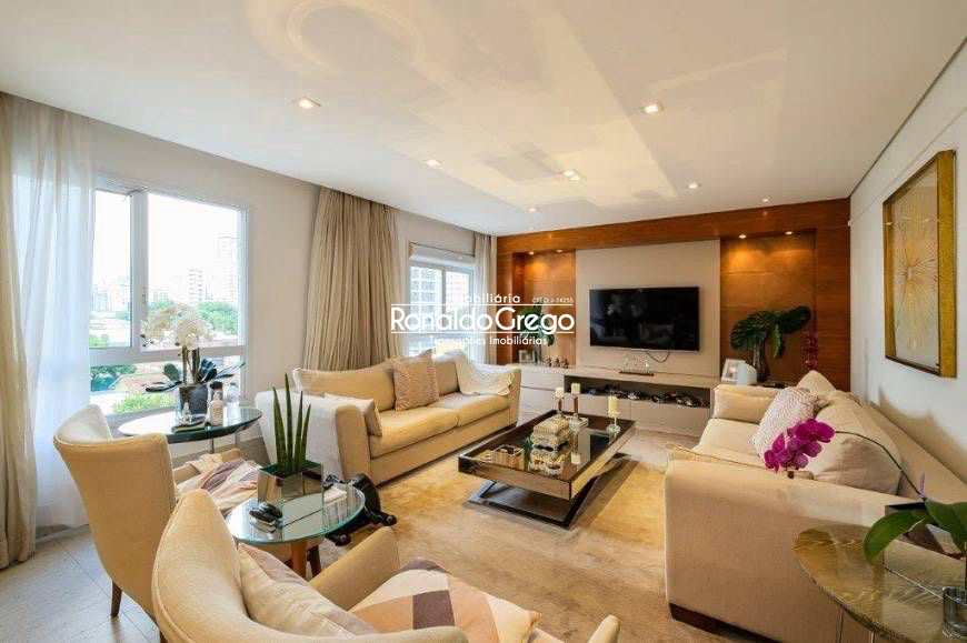 Apartamento à venda com 3 quartos, 210m² - Foto 1