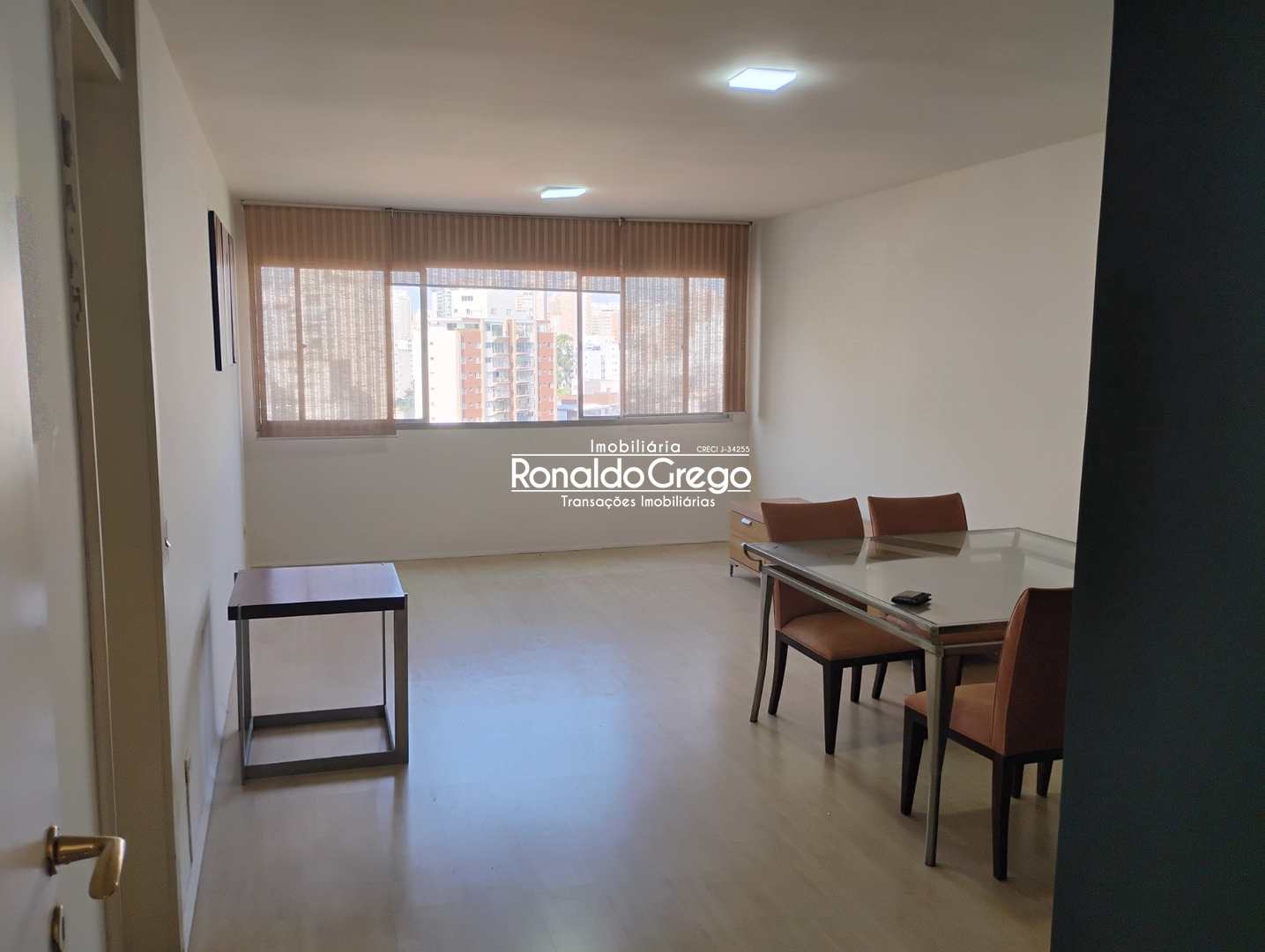 Apartamento, 3 quartos, 105 m² - Foto 2