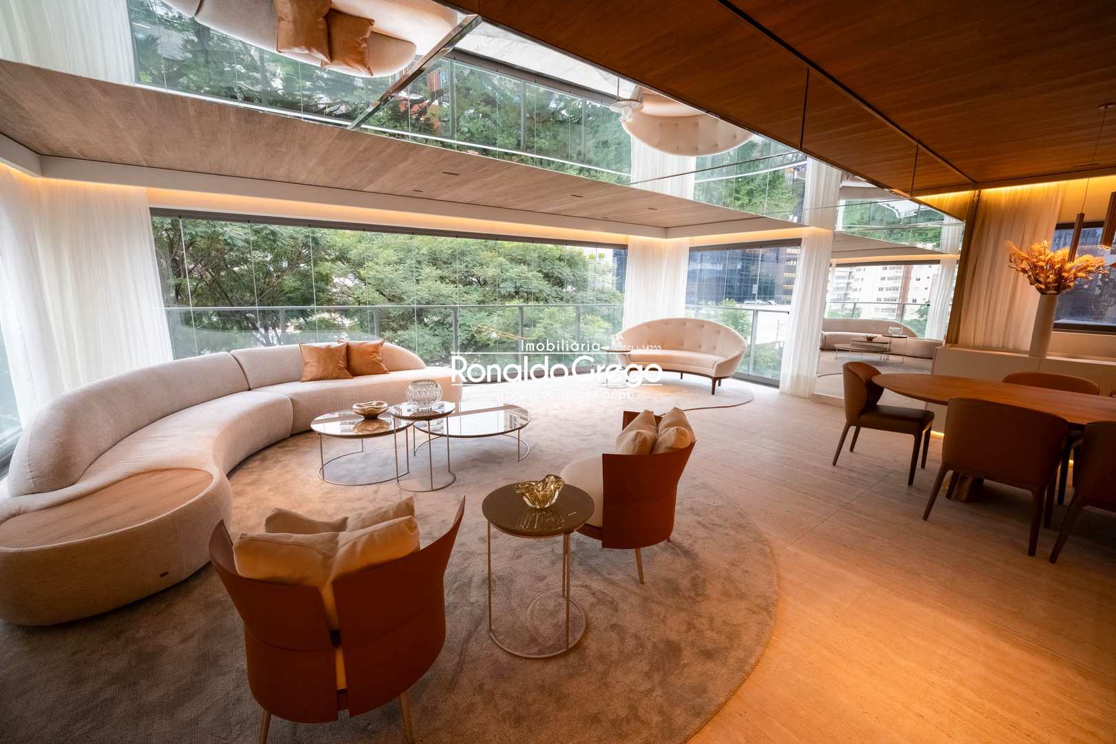 Apartamento com 4 quartos, 3 suites  3 vagas Itaim Bibi,
