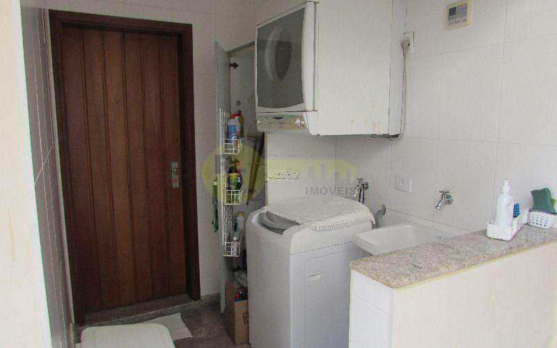 Casa à venda com 3 quartos, 200m² - Foto 70