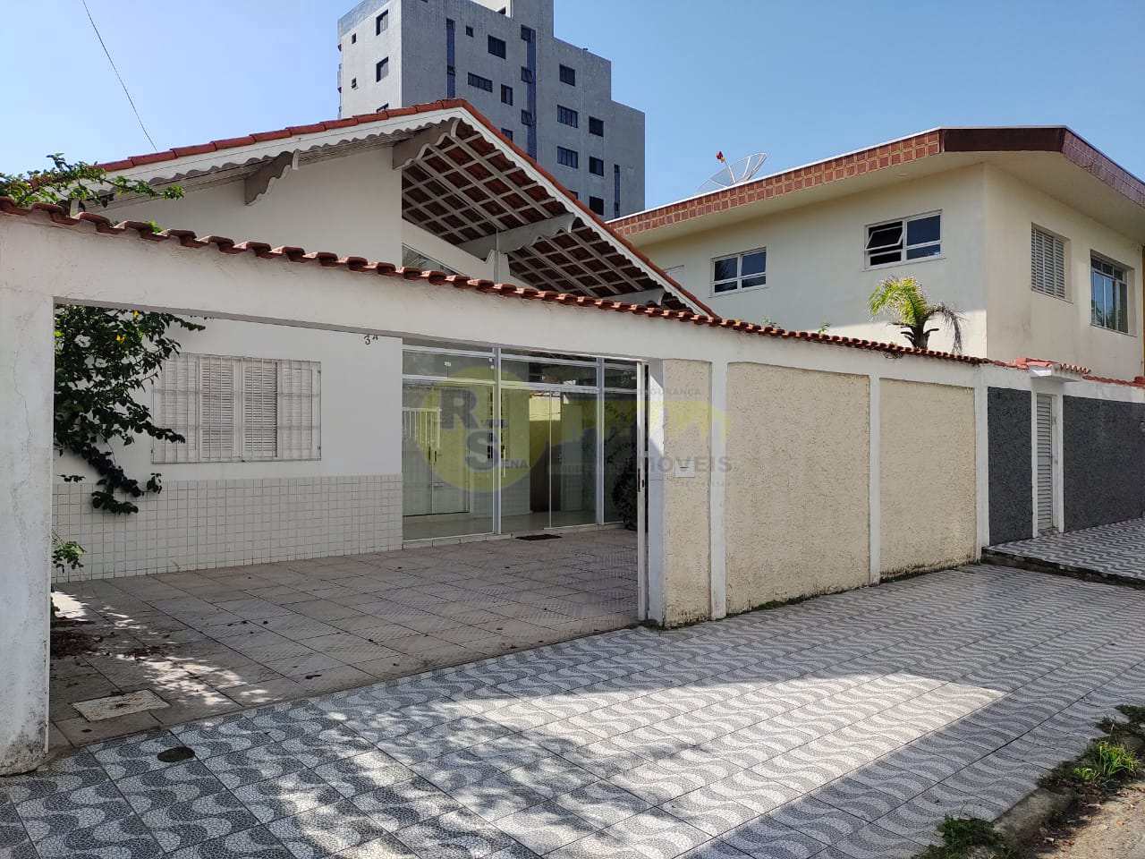 Casa à venda com 3 quartos, 250m² - Foto 5