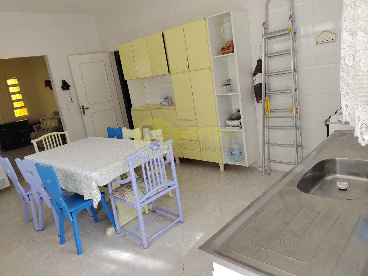 Casa à venda com 3 quartos, 250m² - Foto 6