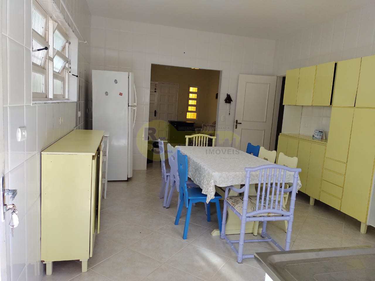 Casa à venda com 3 quartos, 250m² - Foto 12