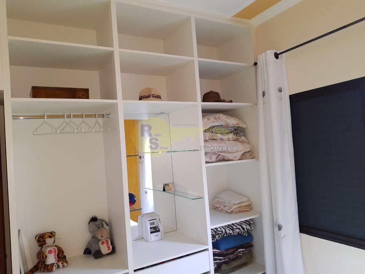 Casa à venda com 3 quartos, 300m² - Foto 17