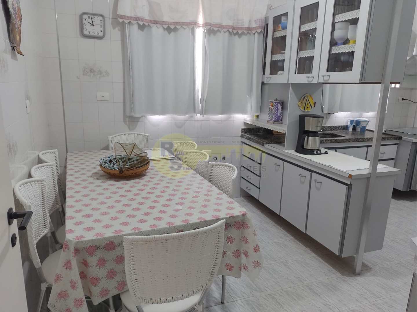 Apartamento à venda com 3 quartos, 170m² - Foto 23