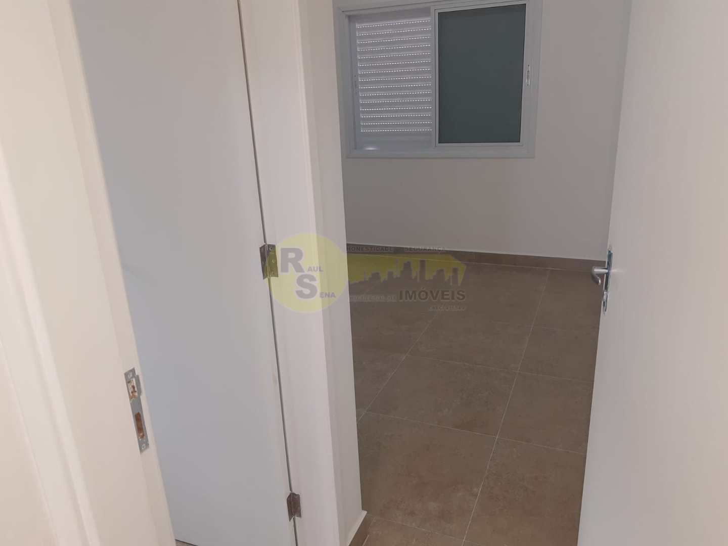 Casa à venda com 3 quartos, 248m² - Foto 18