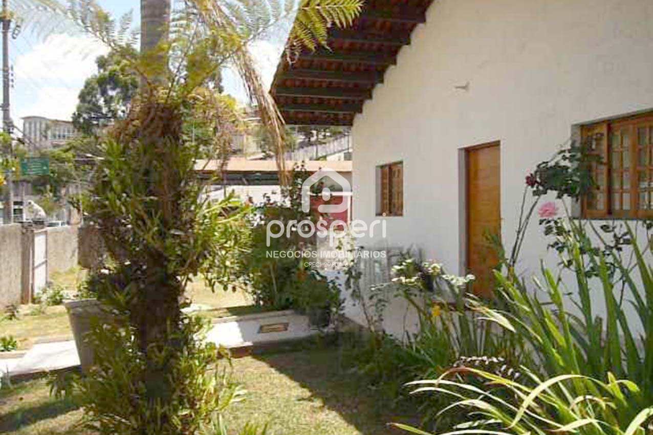 Casa à venda com 4 quartos, 1066m² - Foto 4