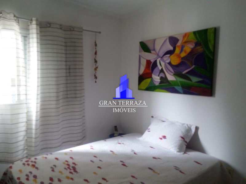 Apartamento à venda com 1 quarto, 53m² - Foto 11