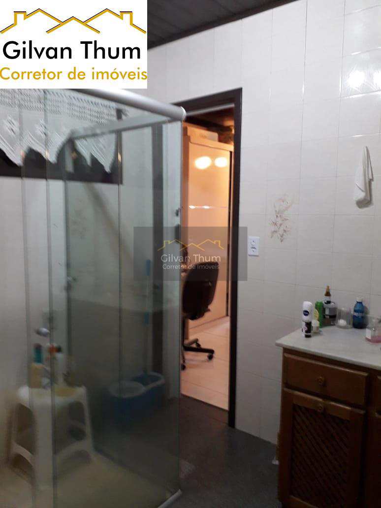 Casa à venda com 4 quartos, 300m² - Foto 12