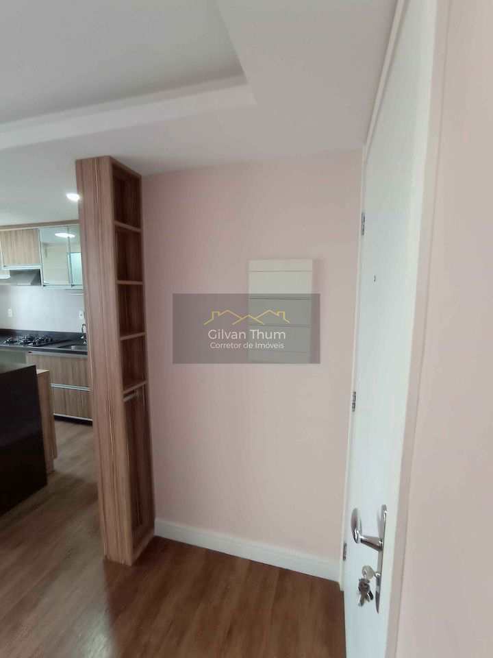 Apartamento à venda com 2 quartos, 66m² - Foto 4