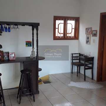 Casa à venda com 3 quartos, 180m² - Foto 2