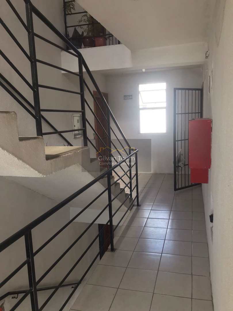 Apartamento à venda com 2 quartos, 42m² - Foto 8