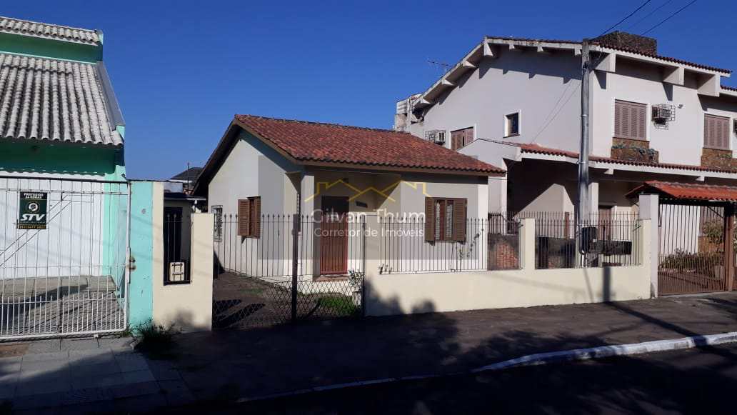 Casa à venda com 2 quartos, 110m² - Foto 1