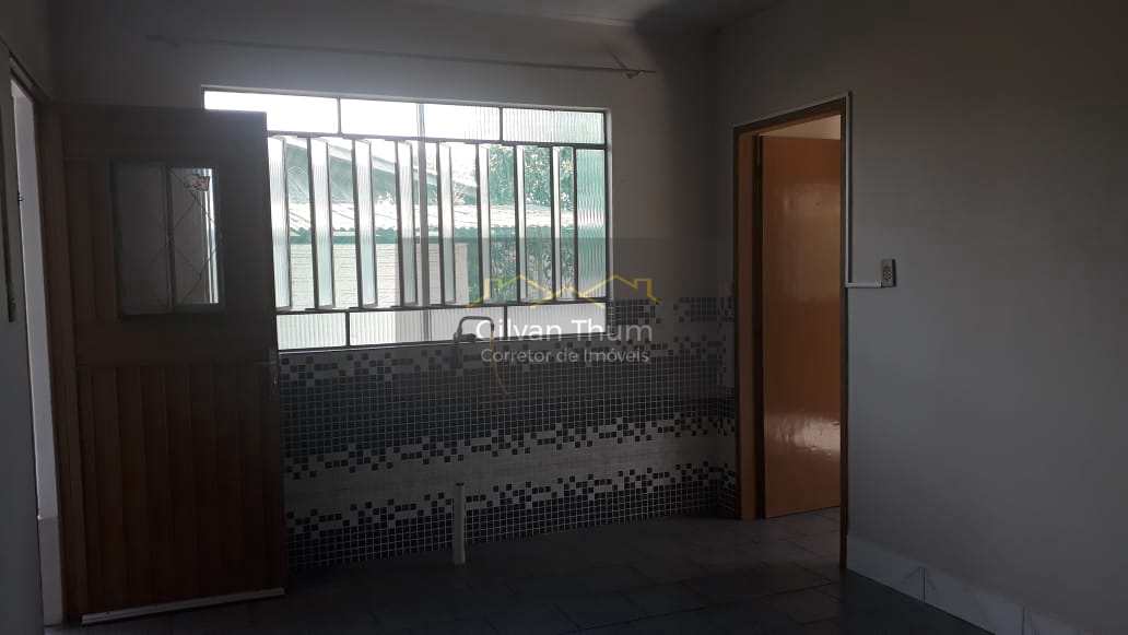 Casa de Condomínio à venda com 1 quarto, 250m² - Foto 3