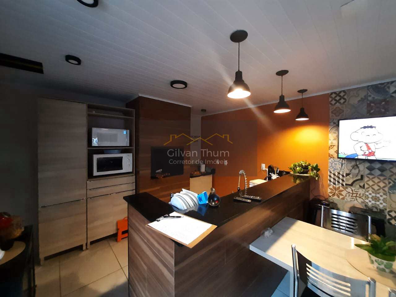 Casa à venda com 2 quartos, 110m² - Foto 4