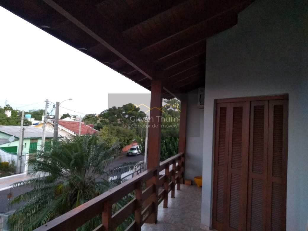 Casa à venda com 3 quartos, 210m² - Foto 42