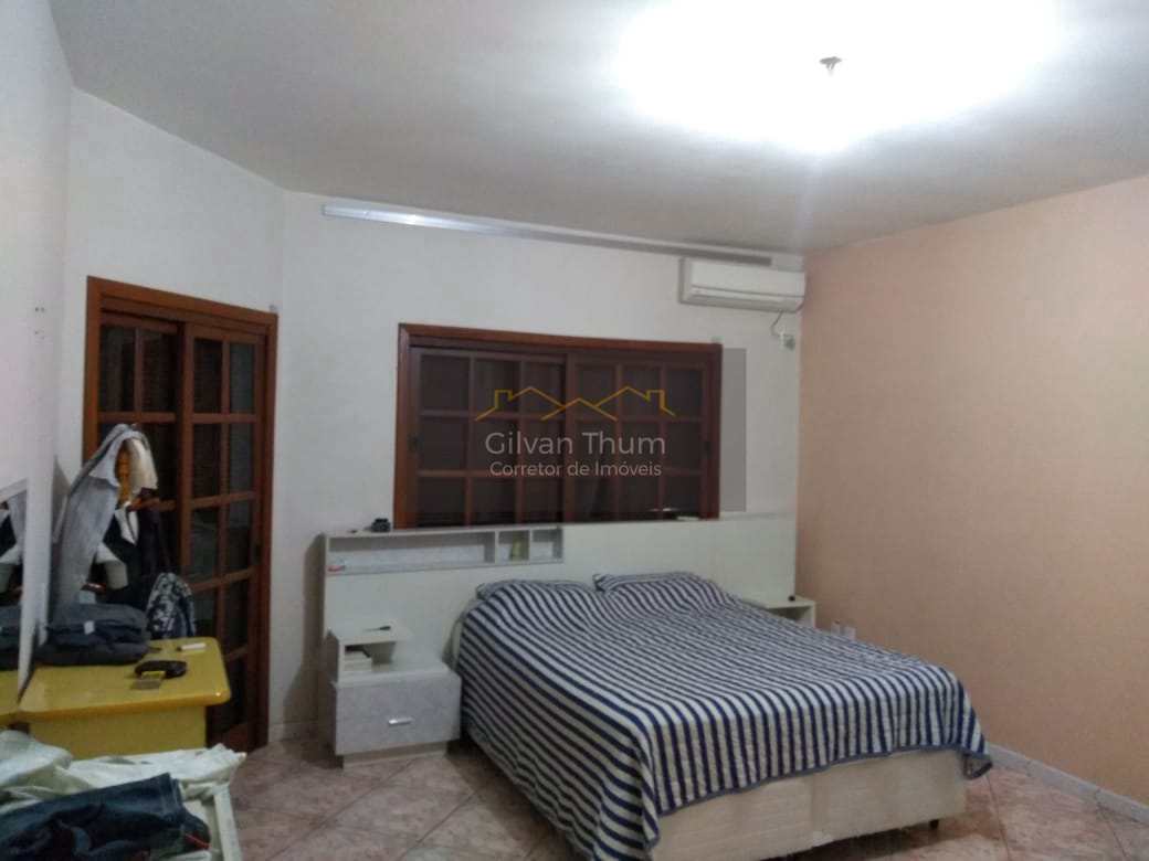 Casa à venda com 3 quartos, 210m² - Foto 27