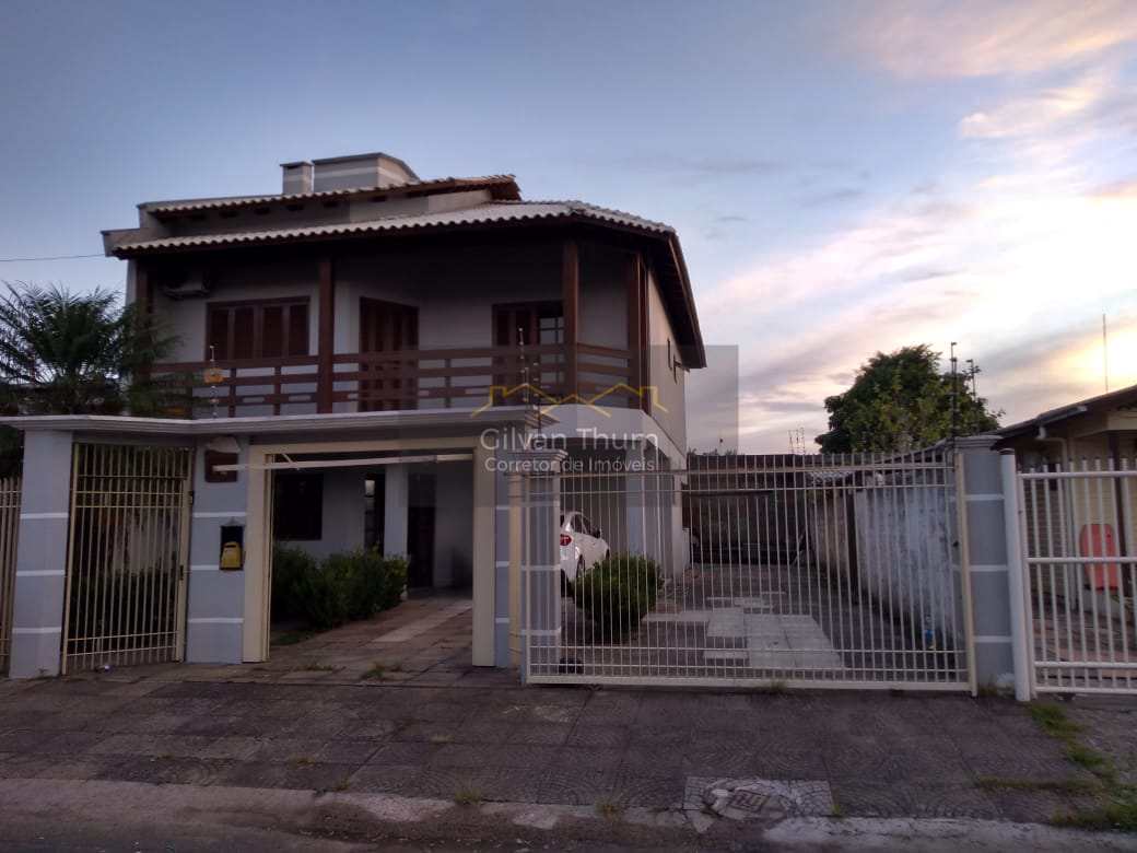 Casa à venda com 3 quartos, 210m² - Foto 1