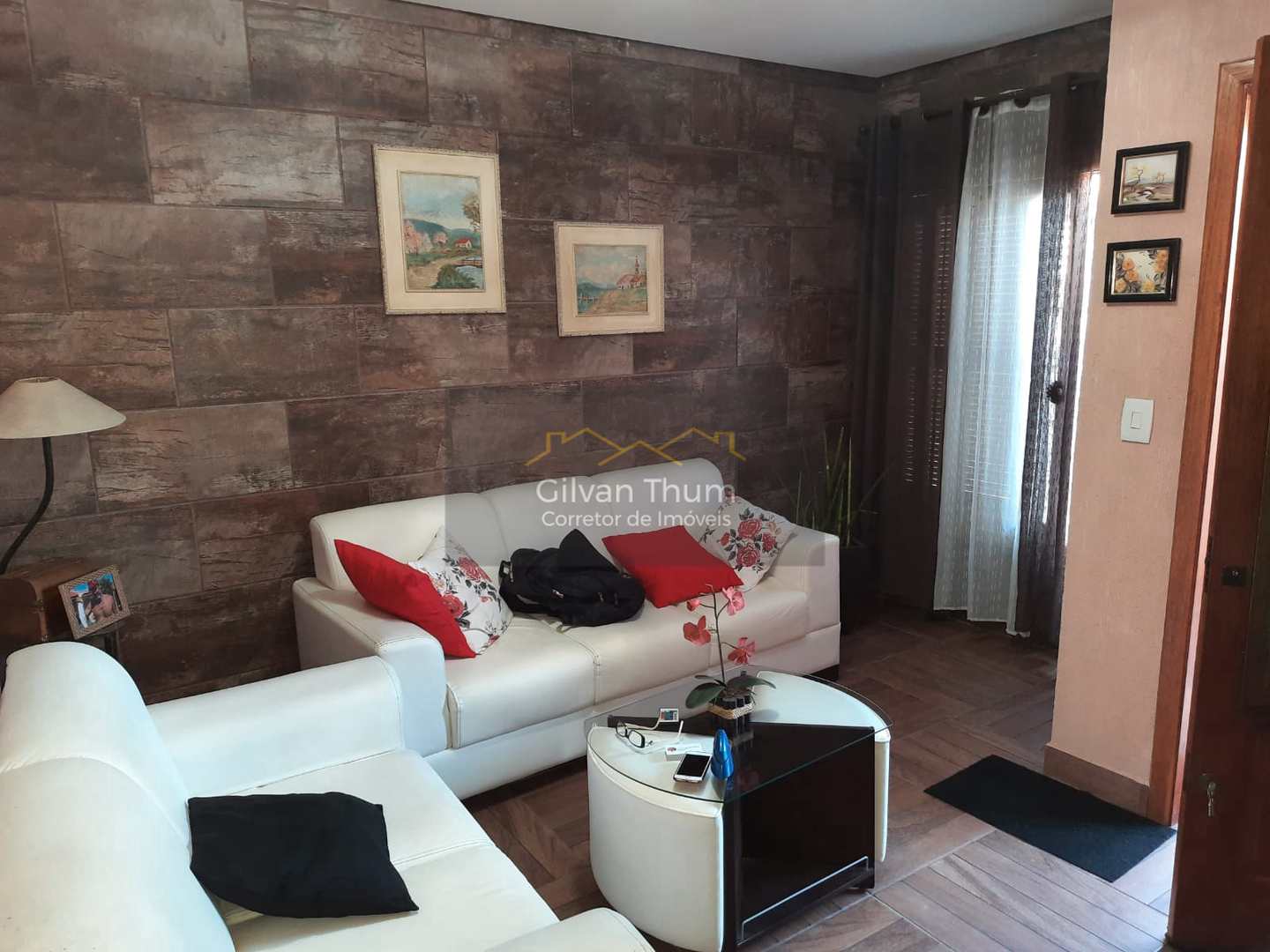 Casa à venda com 3 quartos, 200m² - Foto 3