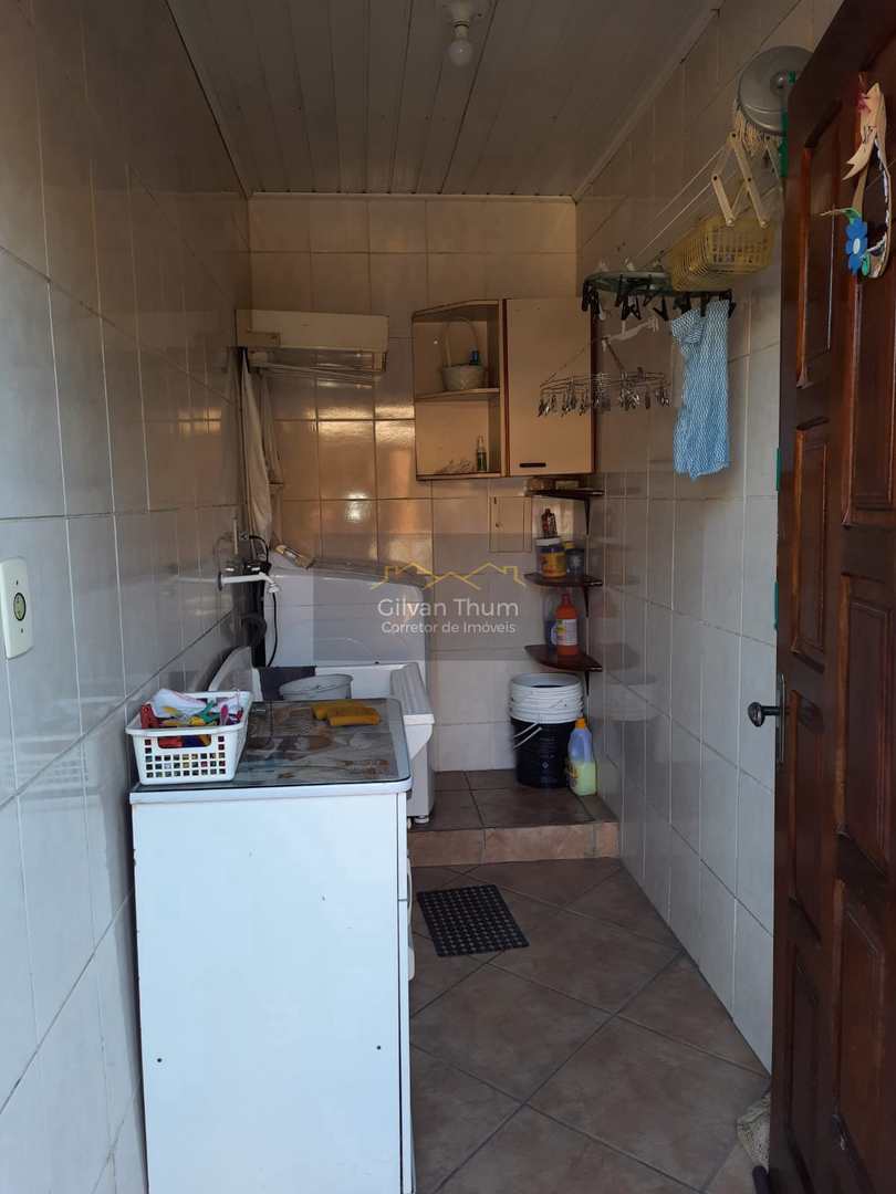 Casa à venda com 3 quartos, 200m² - Foto 11