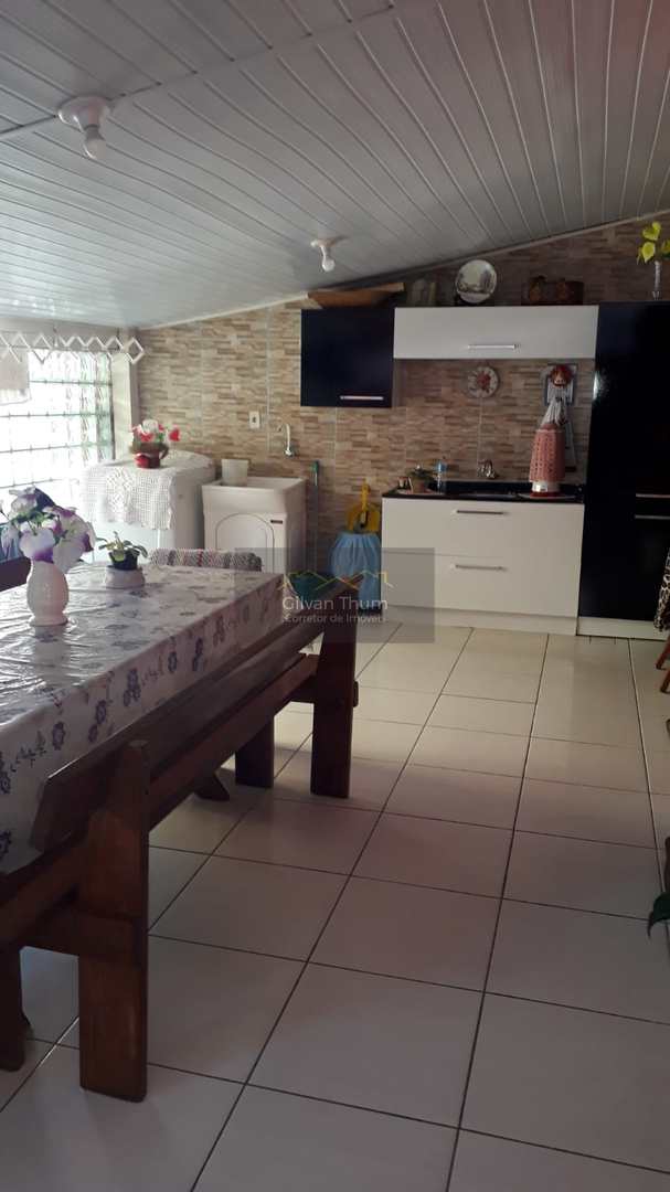 Casa à venda com 2 quartos, 90m² - Foto 18