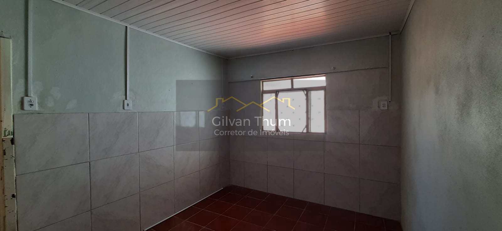 Casa à venda com 3 quartos, 60m² - Foto 9