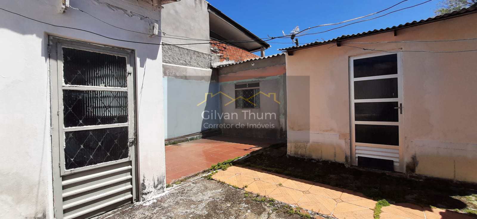 Casa à venda com 3 quartos, 60m² - Foto 25