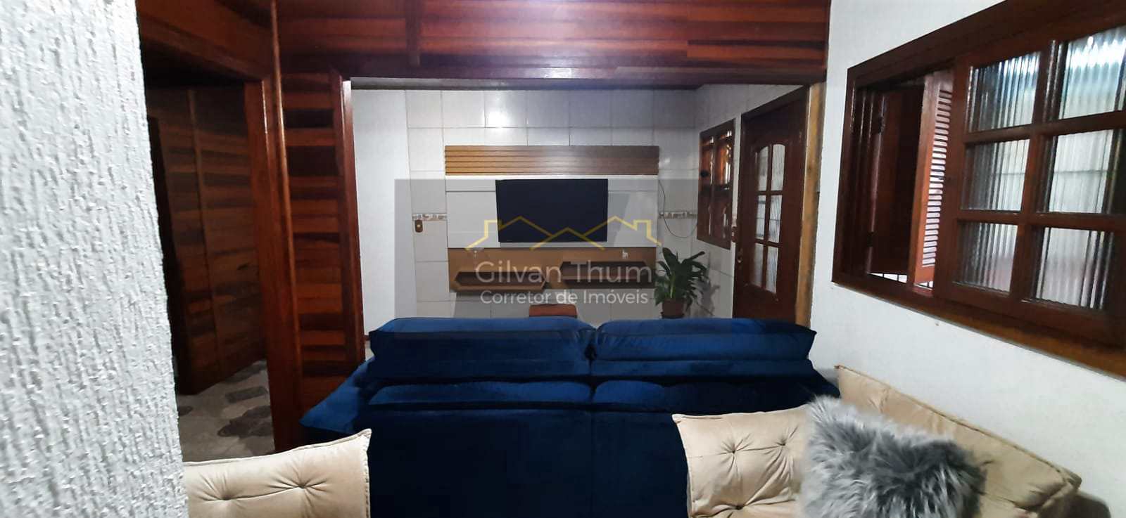 Casa à venda com 2 quartos, 130m² - Foto 3