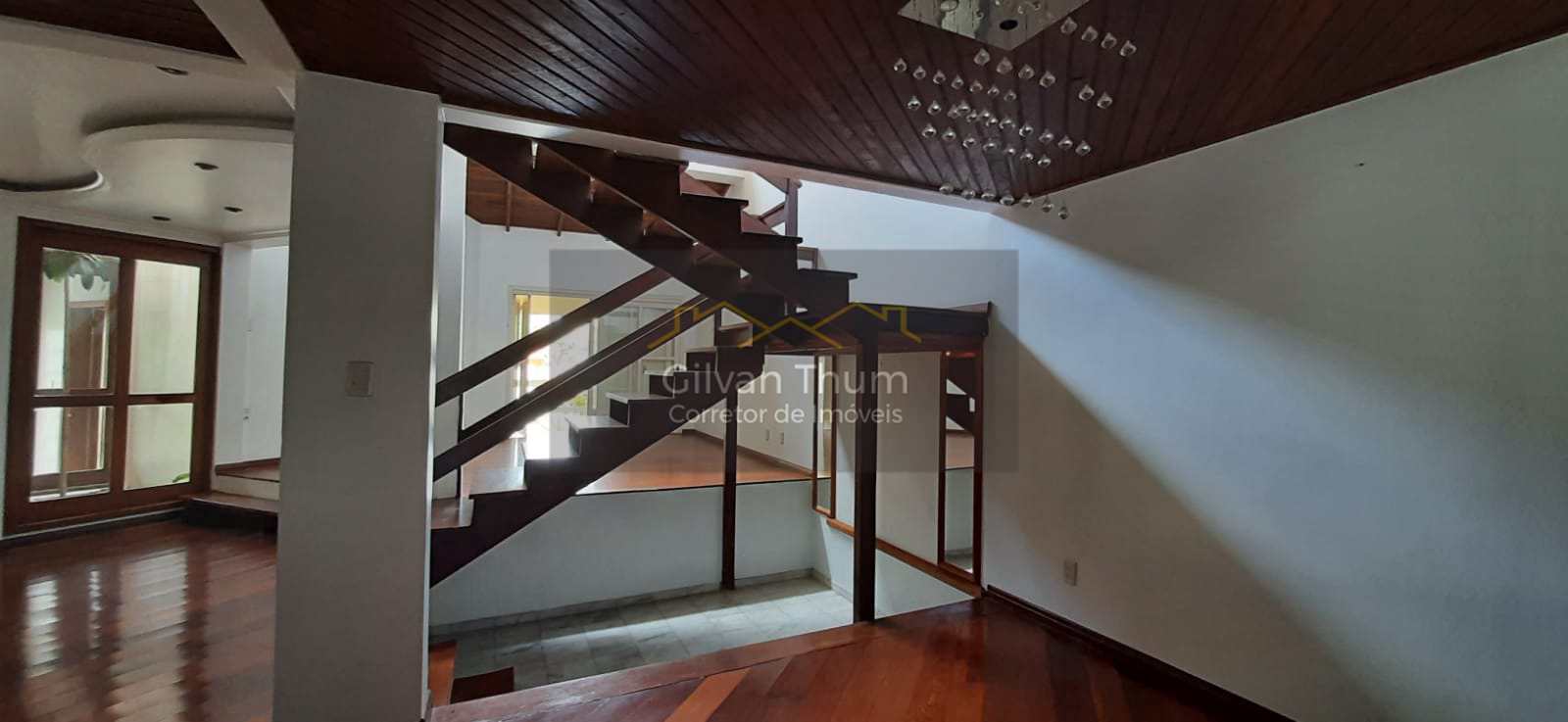 Casa à venda com 5 quartos, 423m² - Foto 6