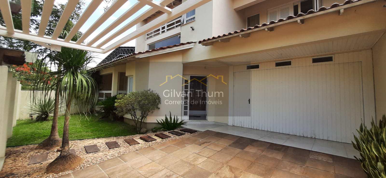 Casa à venda com 5 quartos, 423m² - Foto 2