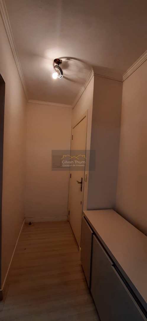 Apartamento à venda com 2 quartos, 61m² - Foto 4