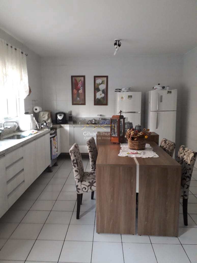 Casa à venda com 5 quartos, 213m² - Foto 12