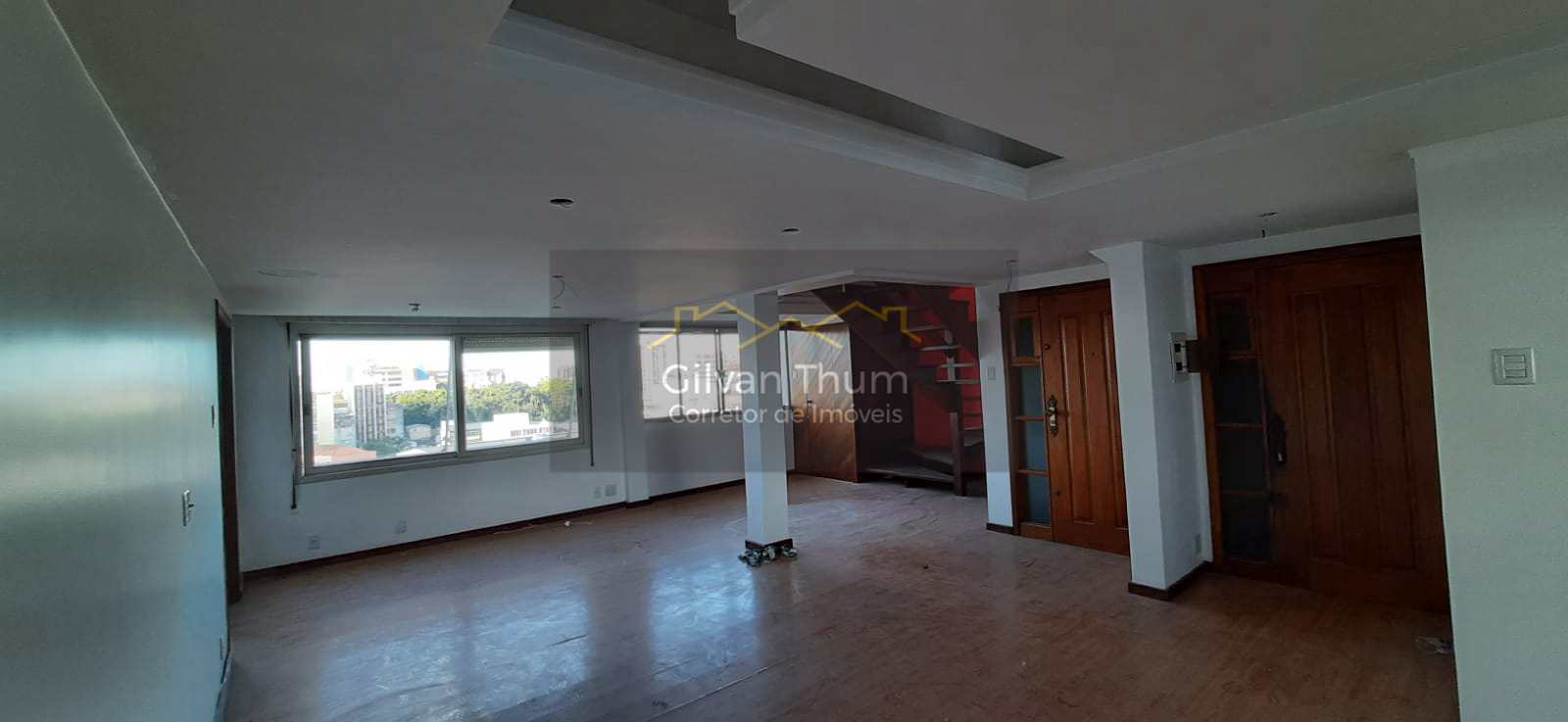 Cobertura à venda com 3 quartos, 250m² - Foto 3