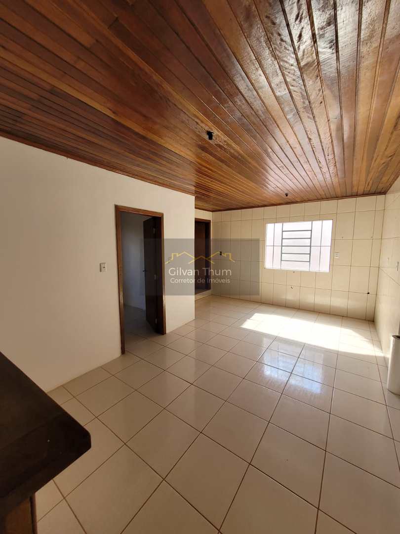 Casa à venda com 4 quartos, 134m² - Foto 4