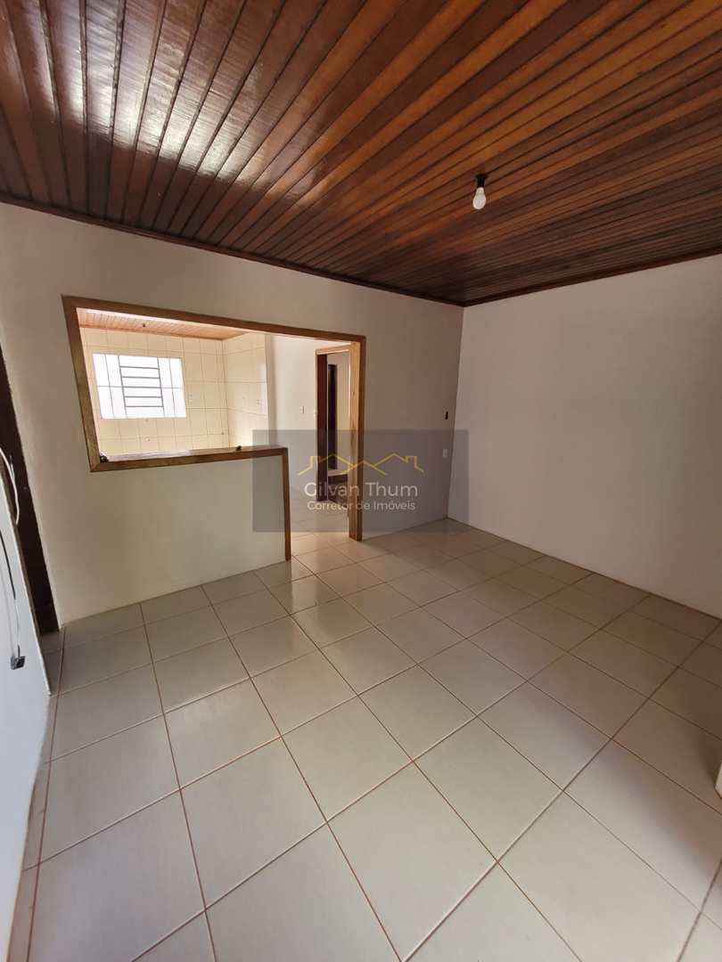 Casa à venda com 4 quartos, 134m² - Foto 3