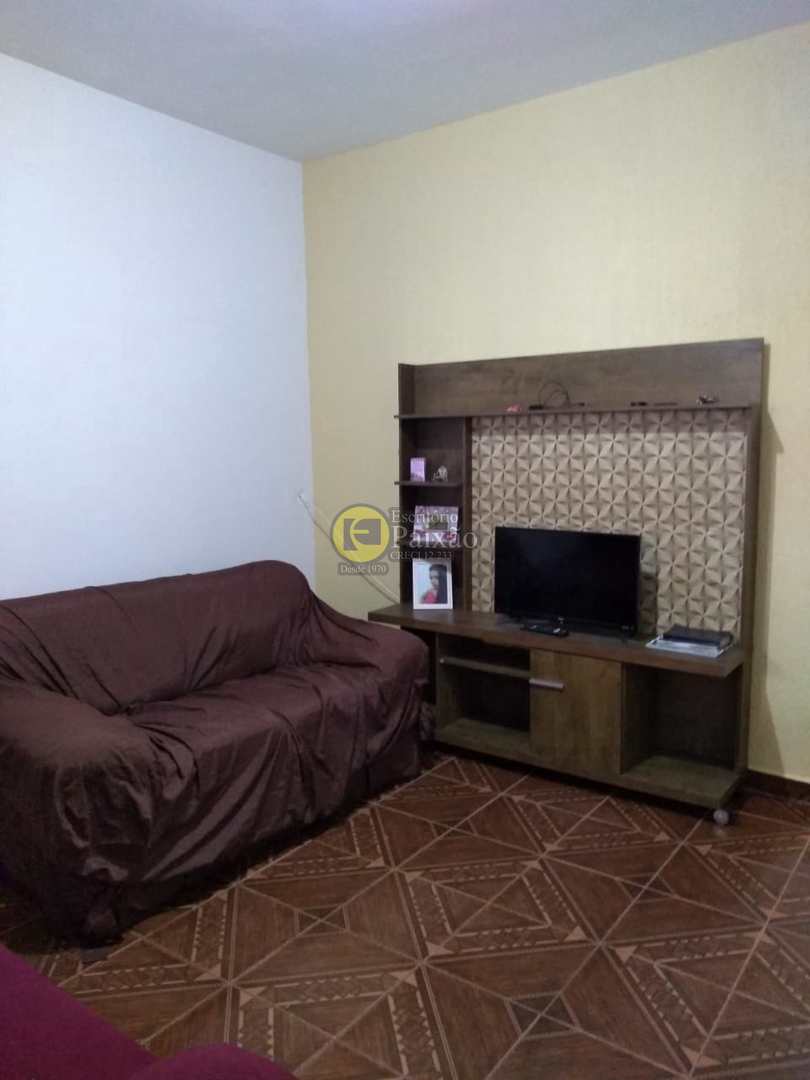 Sobrado à venda com 3 quartos, 150m² - Foto 2