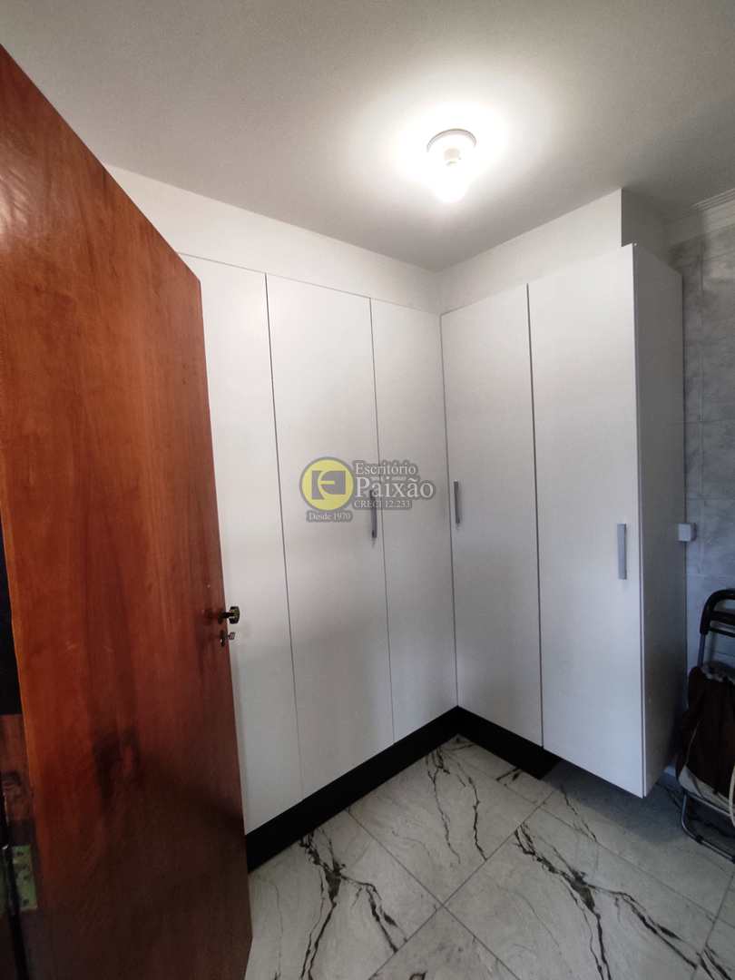 Sobrado à venda com 3 quartos, 180m² - Foto 13