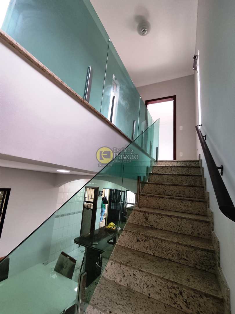 Sobrado à venda com 3 quartos, 180m² - Foto 14