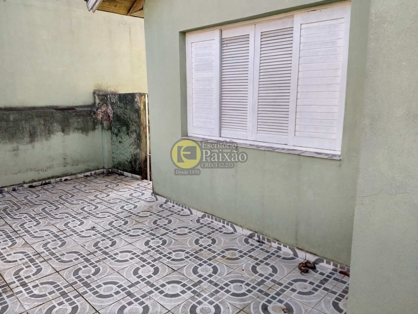 Casa à venda com 2 quartos, 500m² - Foto 2