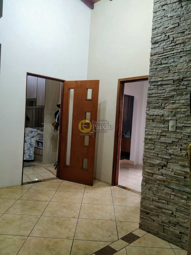 Sobrado à venda com 4 quartos, 500m² - Foto 16