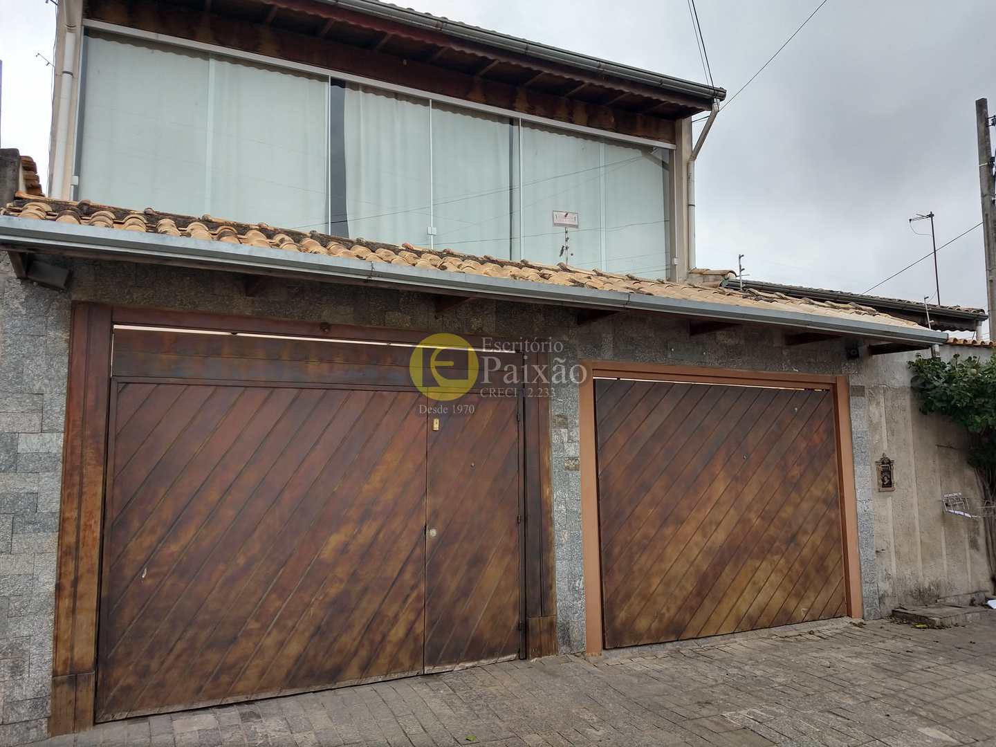 Sobrado à venda com 4 quartos, 500m² - Foto 1