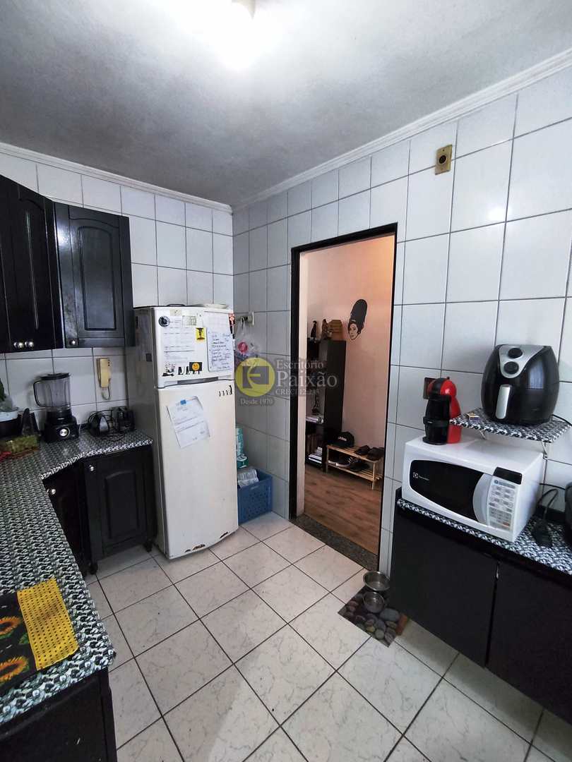 Apartamento à venda com 2 quartos, 64m² - Foto 13