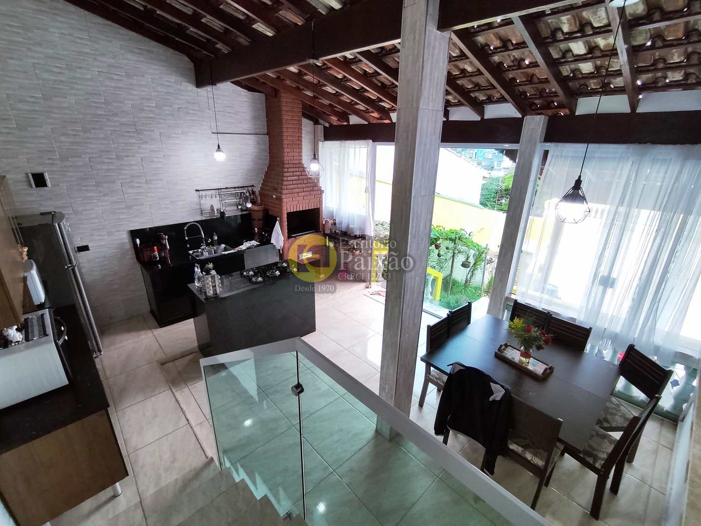 Casa à venda com 3 quartos, 240m² - Foto 9