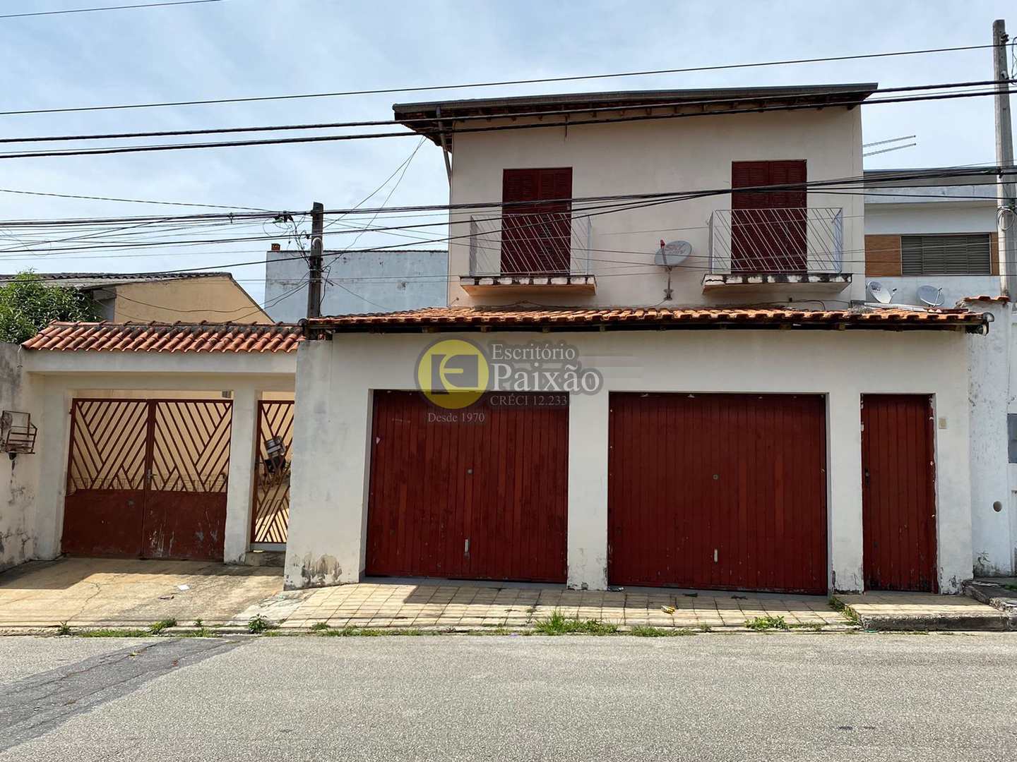 Sobrado à venda com 3 quartos, 500m² - Foto 1