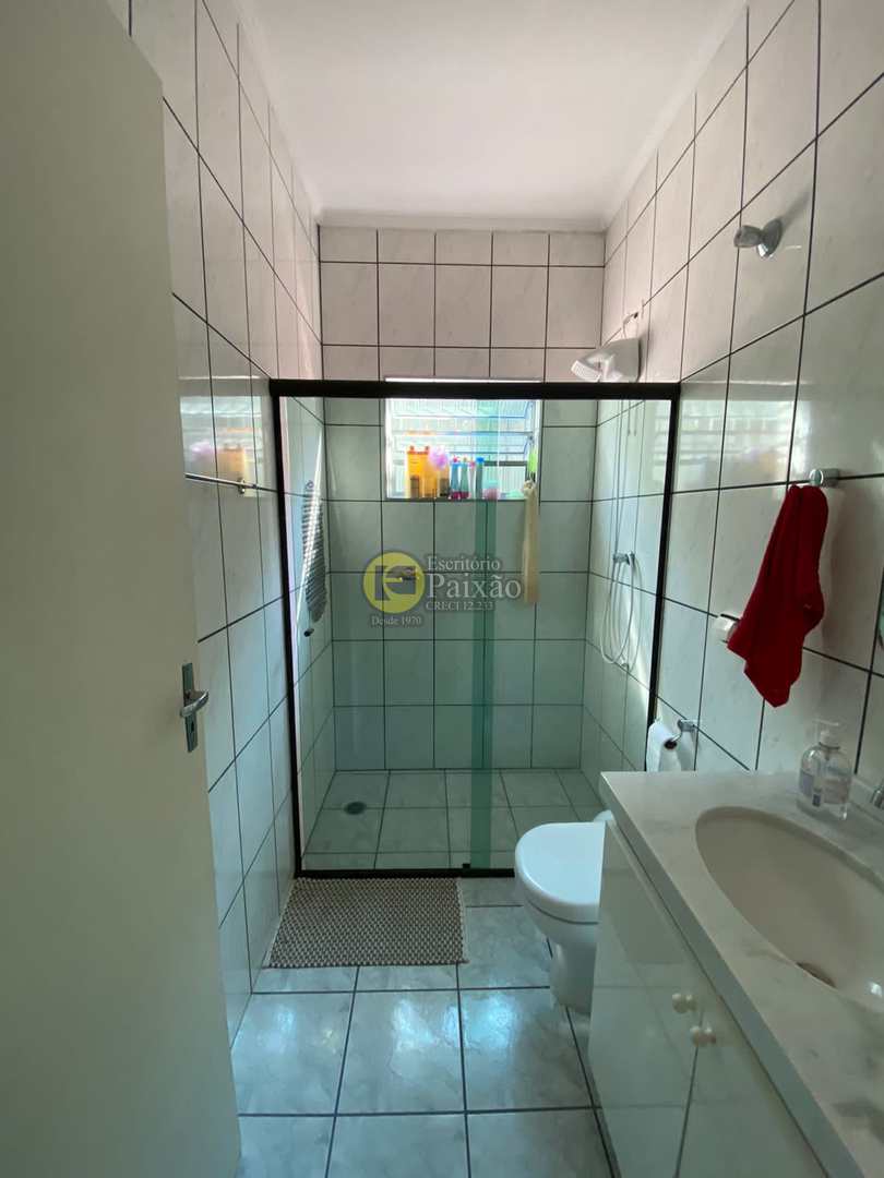 Casa à venda com 5 quartos, 250m² - Foto 15